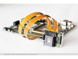 modulation, manipulation, precision_úvod_WEB.jpg